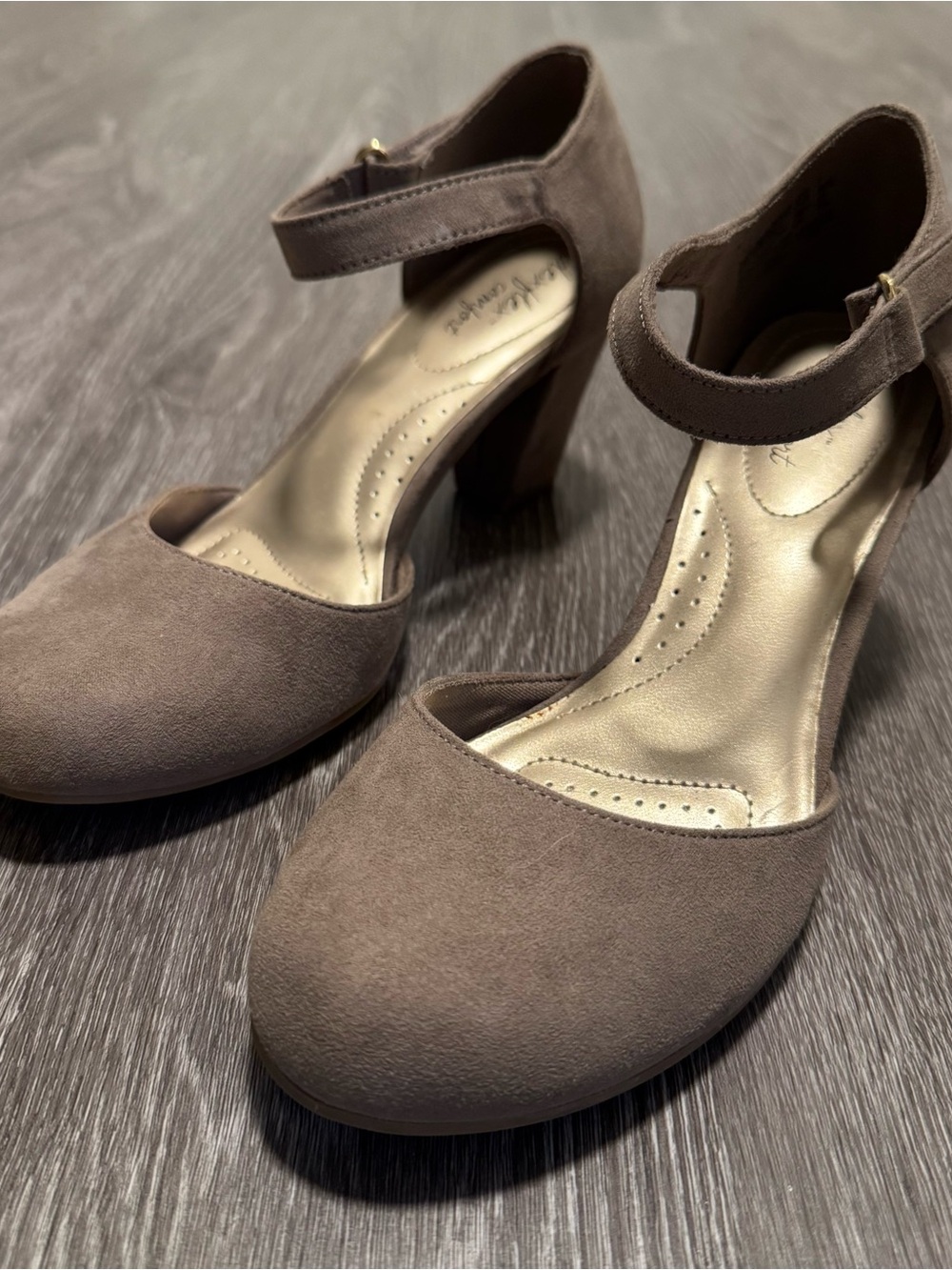 dexflex comfort Ankle-Strap Heel